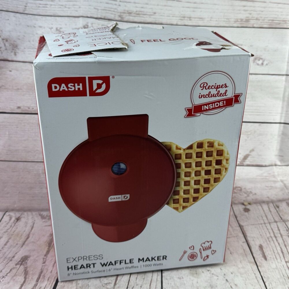 Dash Express Heart Waffle Maker Red Nonstick 4 Inch Valentine Mini